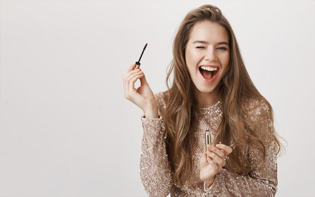 Τα πιο συνηθισμένα λάθη που κάνουμε με τη μάσκαρα