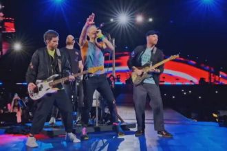 Μια δεύτερη μαγική βραδιά υπόσχονται οι Coldplay - Στις 9 η συναυλία τους στο ΟΑΚΑ