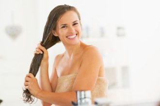 Αποτοξινώστε τα μαλλιά σας με… βότκα!