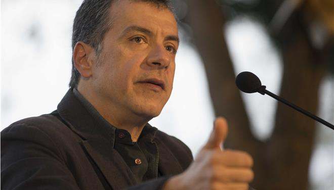 Θεοδωράκης: «Πάνο, κάνεις δίαιτα;» -Καμμένος: «Εχω χάσει 19 κιλά»