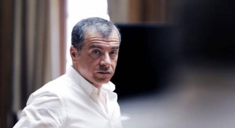 Επιστροφή στη δημοσιογραφία για τον Θεοδωράκη με μια πρωτότυπη ιδέα