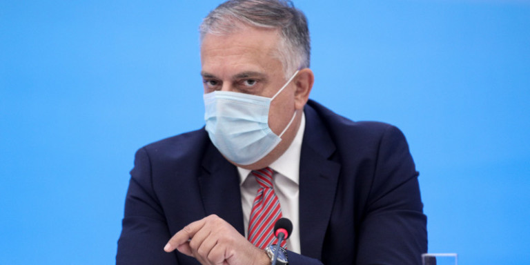 Κορoνοϊός: Σε καραντίνα ο Τάκης Θεοδωρικάκος -Βρέθηκε θετική η κόρη του