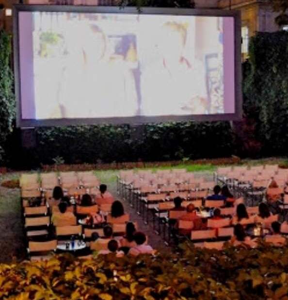 Πάτρα: «Ο γιατρός έχει τρεχάματα» στον δημοτικό κινηματογράφο