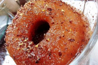 Μήλο σε σιρόπι ρόδι