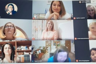 ΔΥΜΑΡΙΣΤΗ: Συγκινητικές προσωπικές ιστορίες, στην εκδήλωση για την Γιορτή της Μητέρας