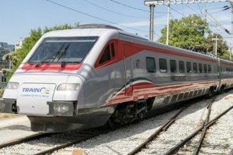 Λειτουργία και επέκταση ενός αστικού μέσου σταθερής τροχιάς στην Πάτρα, ζητούν φορείς