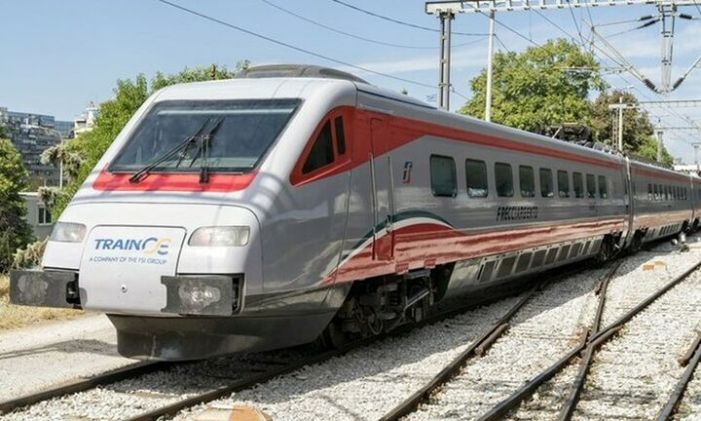 Λειτουργία και επέκταση ενός αστικού μέσου σταθερής τροχιάς στην Πάτρα, ζητούν φορείς