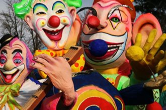 Στις 3 Μαρτίου το γλέντι της Τσικνοπέμπτης του Συλλόγου Πατρινών της Αθήνας