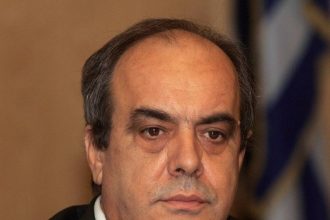 Χρειαζόμαστε επειγόντως οδικό χάρτη - και όχι ...όπισθεν!