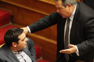 Ατέρμων φαρσοκωμωδία