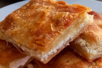Τυρόπιτα της γιαγιάς για το σχολικό κολατσιό