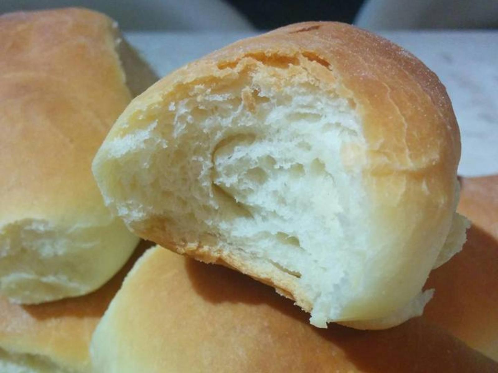 Τυροψωμάκια με ένα υλικό που τα κάνει σαν αφρό