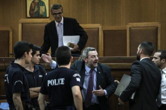 Ανδρέας Τζέλης: Πέθανε ο δικηγόρος της οικογένειας Φύσσα στη δίκη της Χρυσής Αυγής