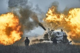 Ουκρανία: Ρωσικό σφυροκόπημα με βαλλιστικούς πυραύλους στο Χάρκοβο