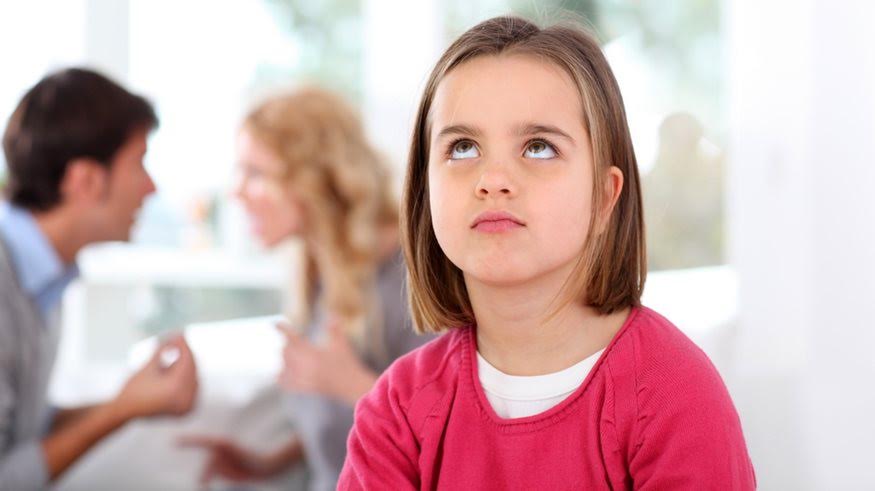 Διαζύγιο και παιδί: Με ποιον θα πάει καλοκαιρινές διακοπές;