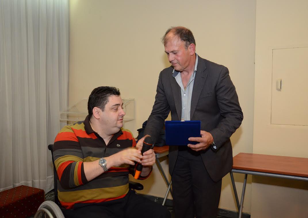 Για την Προσφορά του Σπύρου Μαρίνη