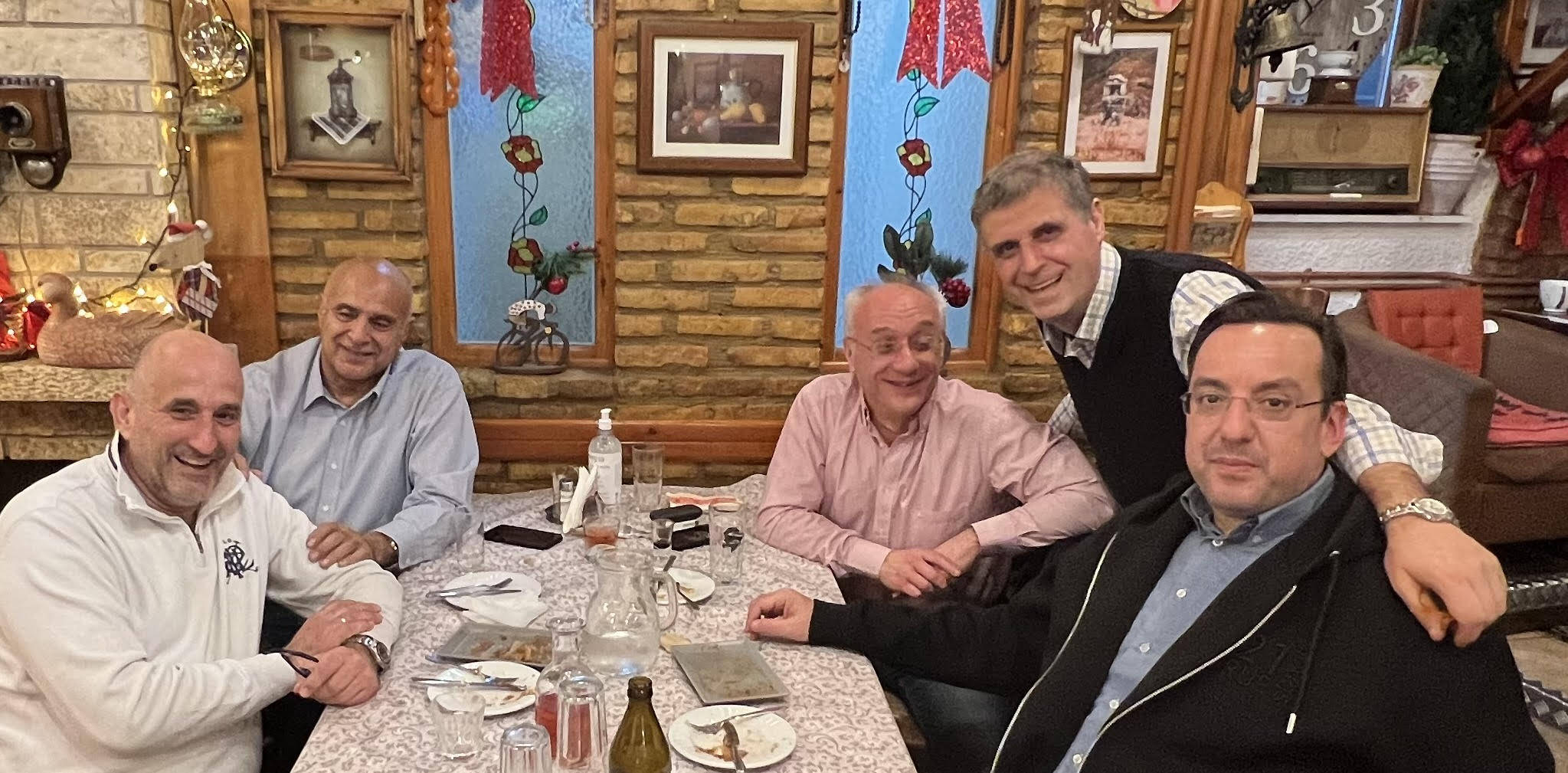 Τι να ...ψήνουν άραγε;