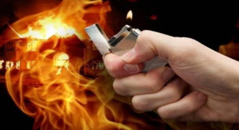 Ζάκυνθος: Προσήχθησαν τέσσερις ανήλικοι ως ύποπτοι για εμπρησμό στο Καλαμάκι