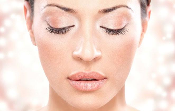 Tips για τέλειο φυσικό καλοκαιρινό μακιγιάζ