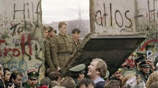 Σαν σήμερα 9 Νοεμβρίου