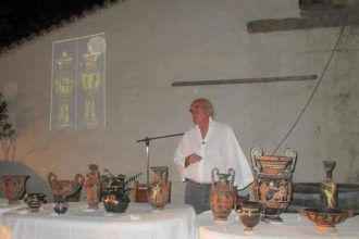 ΟΙΝΟΞΕΝΕΙΑ 2016: Αγγεία διαφόρων χρήσεων και τεχνοτροπιών παρουσιάστηκαν την Παρασκευή στο Κέντρο Αχαϊκής Γης - ΦΩΤΟΓΡΑΦΙΕΣ