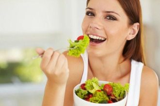 Κάνε φυσικό botox… τρώγοντας!