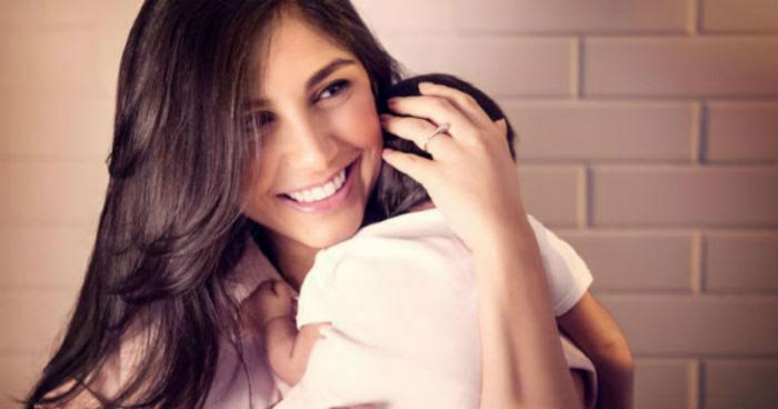 Είσαι μαμά; Αυτά είναι τα λάθη ομορφιάς που κάνεις