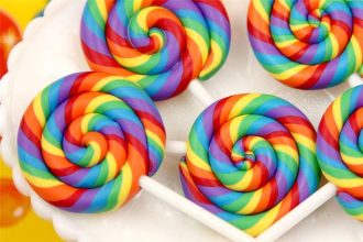 Συνταγή για σπιτικά… γλειφιτζούρια για παιδιά !