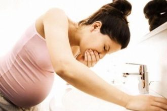 Ναυτίες στην εγκυμοσύνη: Αντιμετωπίστε τις με φυσικό τρόπο!