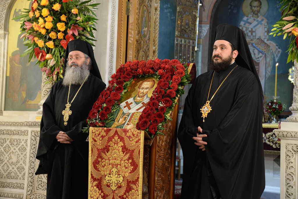 Πάτρα: Εσπερινός, για την ανακομιδή των Λειψάνων τού Αγίου Ιωάννου του Χρυσοστόμου