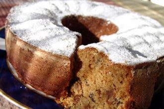 Συνταγή για το πιο υγιεινό κέικ με ταχίνι και πορτοκάλι