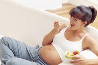 Αυτή πρέπει να είναι η διατροφή μιας εγκύου το καλοκαίρι