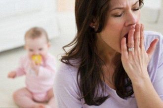 Για νέες μαμάδες: Έτσι θα κοιμάστε περισσότερο