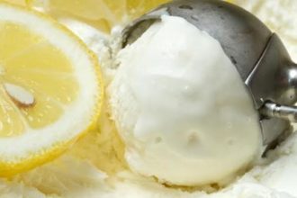 Παγωτό λεμόνι με 5 υλικά