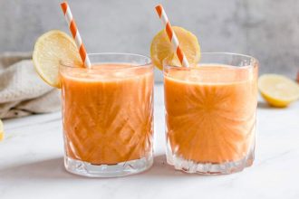 Smoothie με πορτοκαλί φρούτα