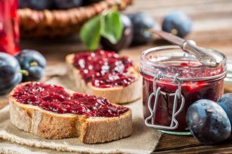 Μαρμελάδα δαμάσκηνο