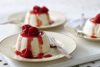 Πανακότα με κρόκο Κοζάνης