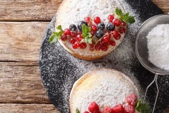 Η πολίτικη βασιλόπιτα του Στέλιου Παρλιάρου!