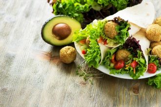 Είστε Vegan; Πώς να αποφύγετε τις παγίδες