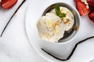 Πώς θα φτιάξεις σπιτικό vegan παγωτό με πέντε υλικά