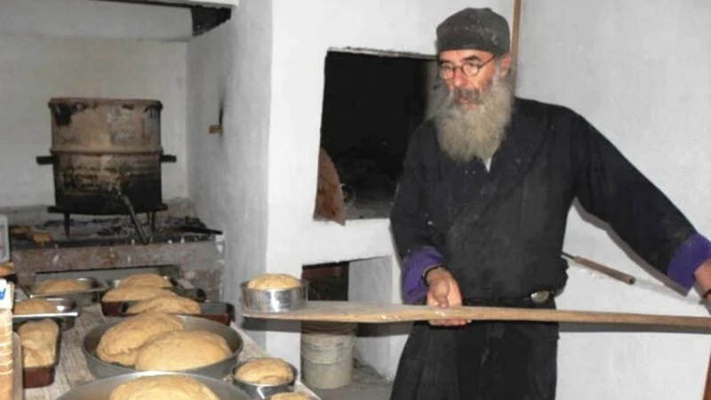 Αυτό είναι το μυστικό που προστατεύει τους μοναχούς από τον καρκίνο!