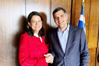 Συνάντηση του πολιτευτή Αχαΐας με την Νέα Δημοκρατία Ανδρέα Τσώκου με την Υπουργό Εσωτερικών Νίκη Κεραμέως