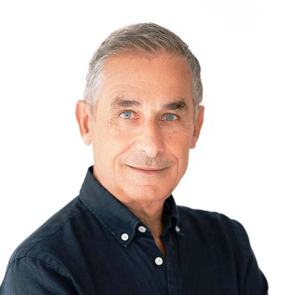 Η Πάτρα παρακμάζει, η απάντηση είναι στο χέρι όλων μας