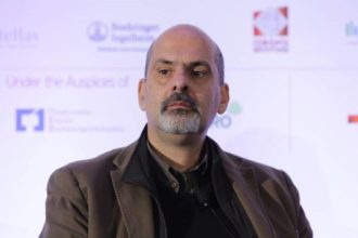 Τηλε-διημερίδα από το Ειδικό Δημοτικό Σχολείο Κωφών Βαρήκοων και την Περιφέρεια Δυτ. Ελλάδος