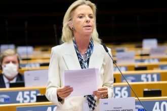 Ελίζα Βόζεμπεργκ: «Η κινητοποίηση ειδικών κονδυλίων για τον τουρισμό παραμένει βασική προτεραιότητα»