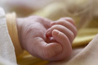 Τραγωδία στη Λάρισα: Πέθανε βρέφος ενός μηνός