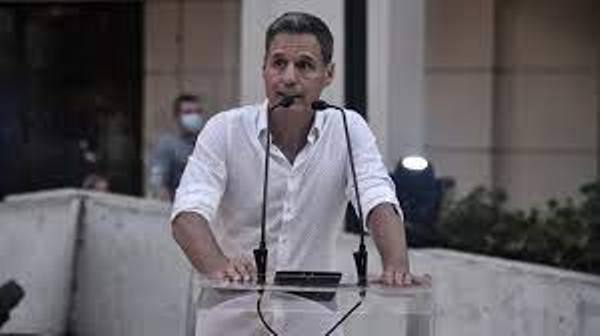 "Ντεμπούτο" Γρηγόρη Πετράκου σε συγκέντρωση του κόμματος Τράγκα