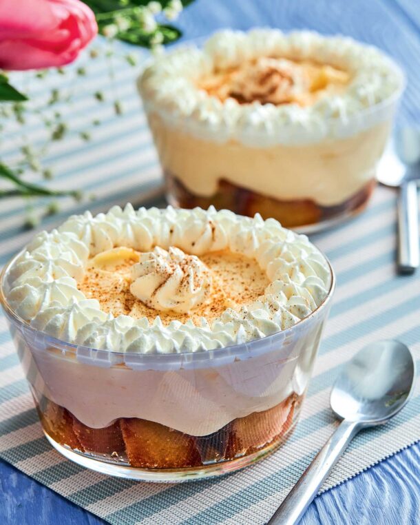 Βυζαντινό – Εύκολο γλυκό με κρέμα βανίλιας και τσουρέκι