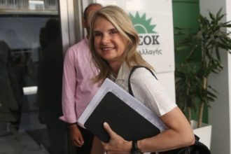 Μ. Αποστολάκη: Ο κ. Μητσοτάκης είναι ο καλύτερος σύμμαχος των τραπεζών