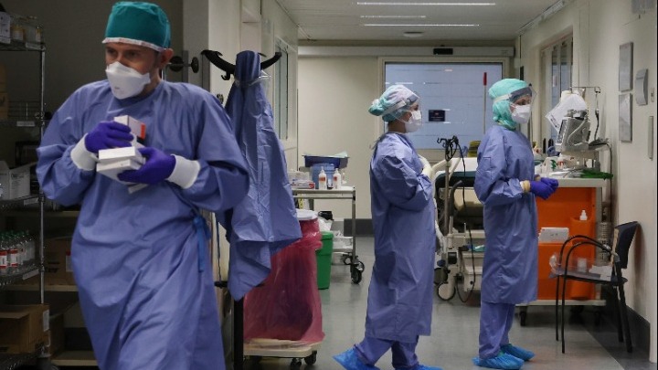 Γιατί η άυλη συνταγογράφηση είναι ο πιο απλός τρόπος για το εμβόλιο κατά του κορονοϊού